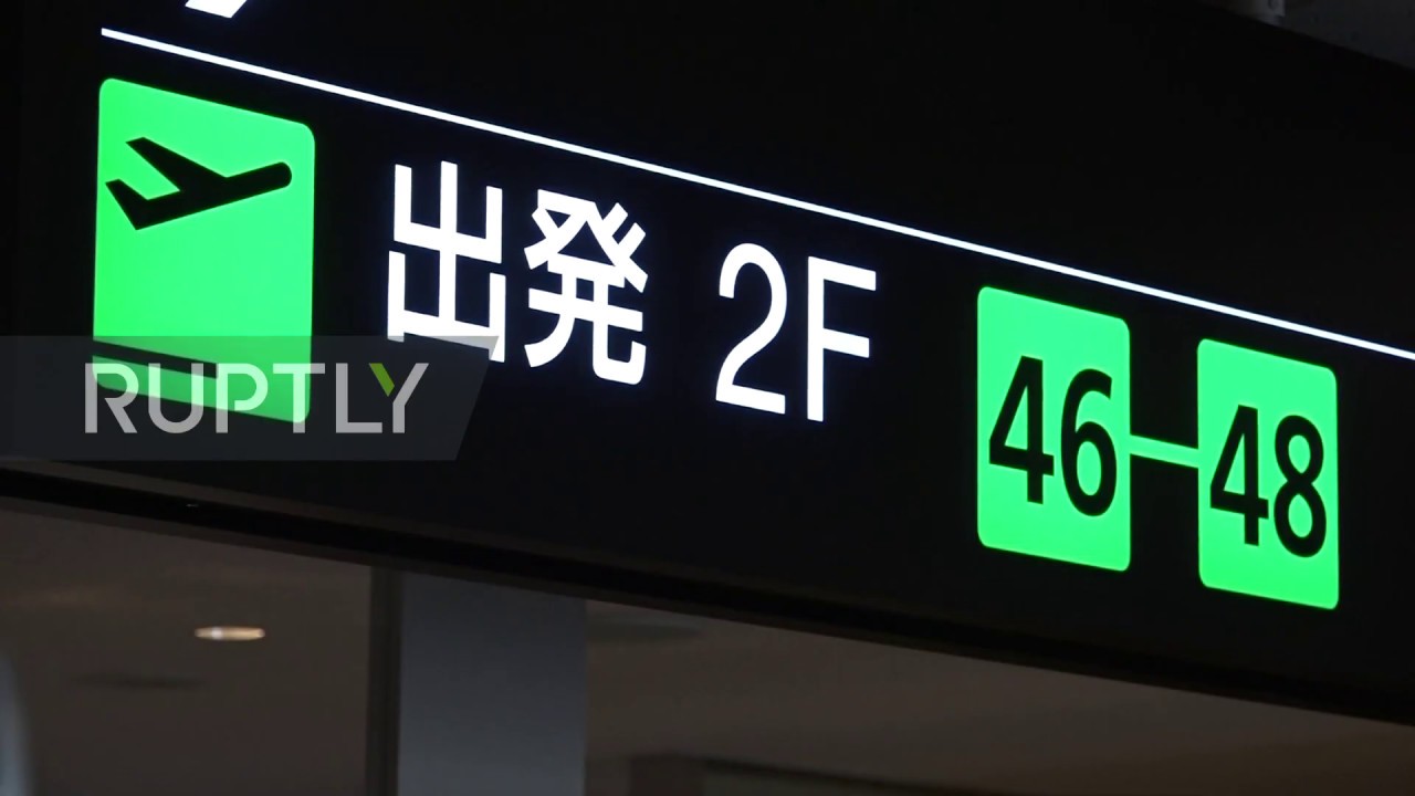 Japan First Japanese citizens evacuated from Wuhan land in Tokyo